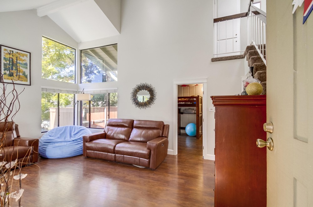 Virtual tour photo 12 of 67 for 10731 Esmeraldas Dr