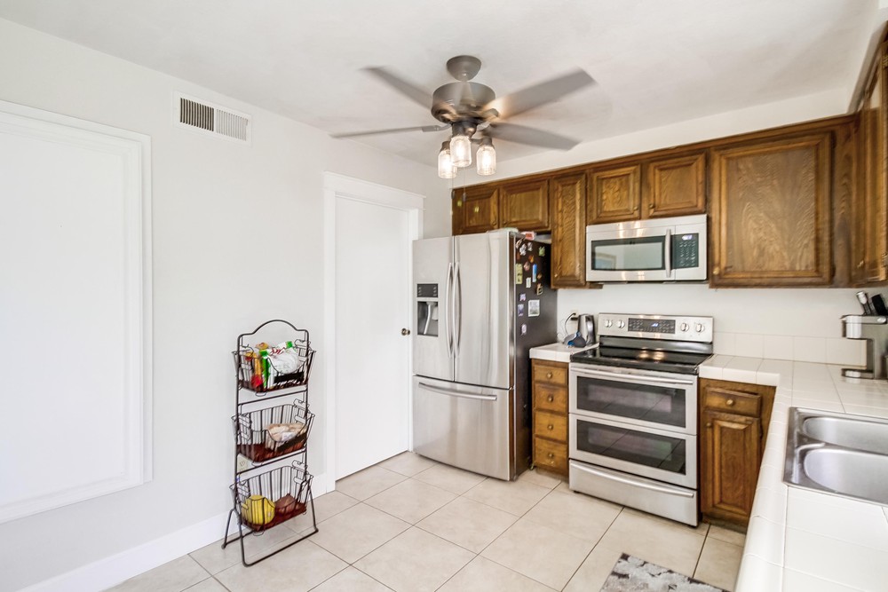 Virtual tour photo 23 of 67 for 10731 Esmeraldas Dr