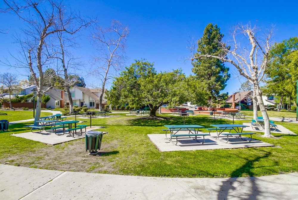 Virtual tour photo 63 of 67 for 10731 Esmeraldas Dr