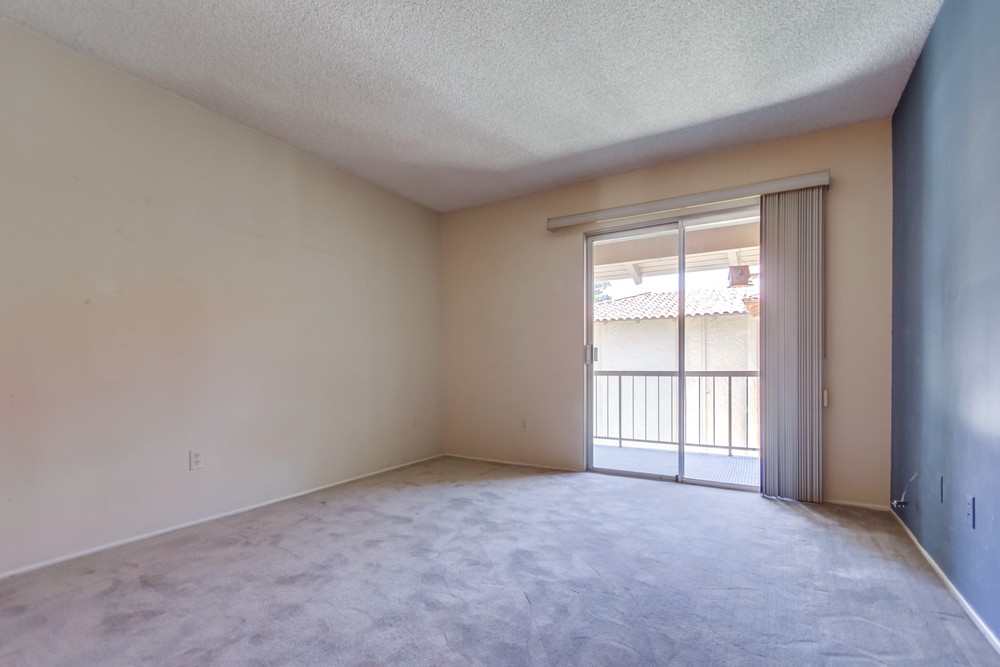 Virtual tour photo 15 of 30 for 10737 San Diego Mission Rd #318
