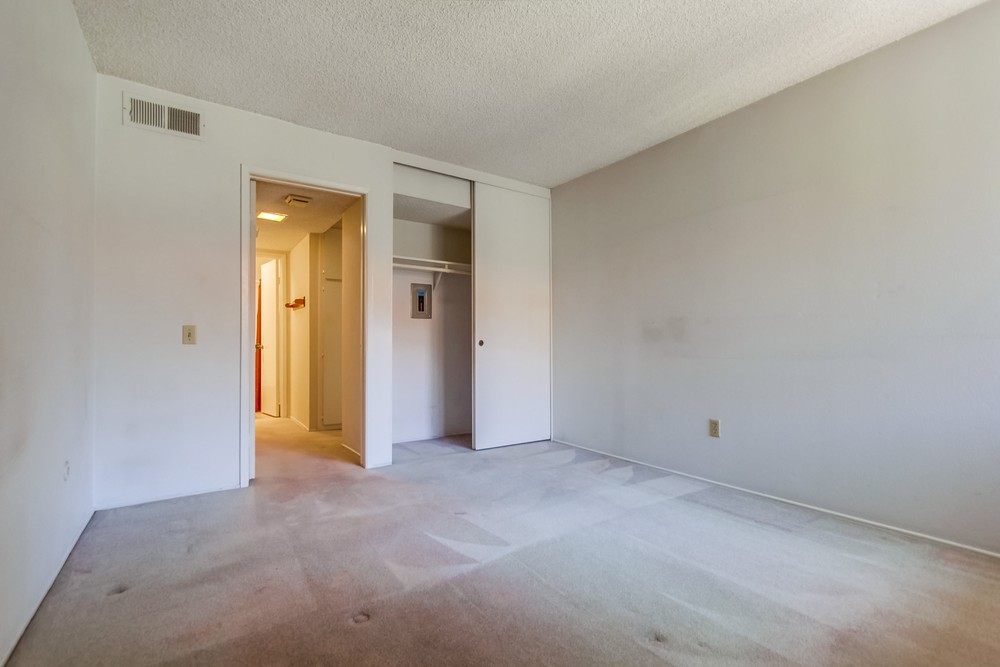 Virtual tour photo 22 of 30 for 10737 San Diego Mission Rd #318