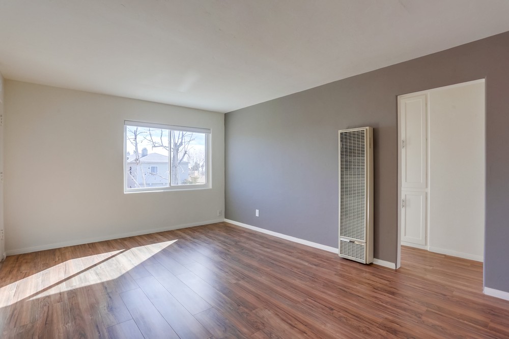 Virtual tour photo 12 of 28 for 1074 Turquoise St