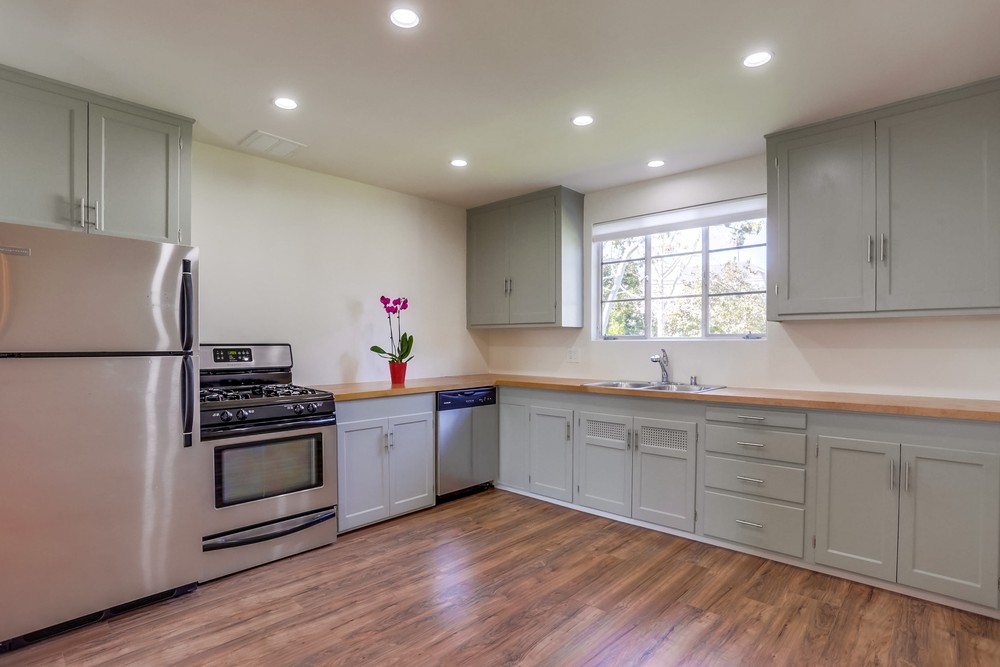 Virtual tour photo 6 of 28 for 1074 Turquoise St