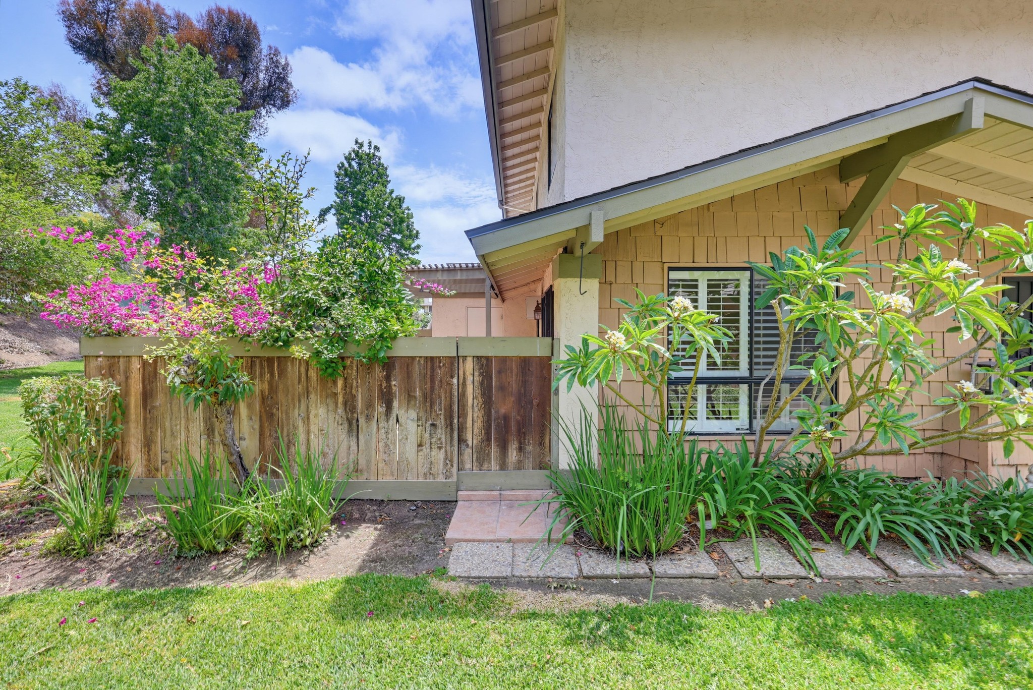 Virtual tour photo 1 of 66 for 10740 Caminito Bravura