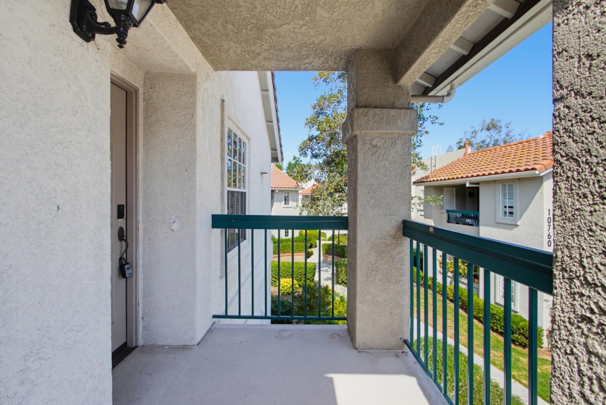 Virtual tour photo 7 of 43 for 10750 Aderman Ave Apt 80