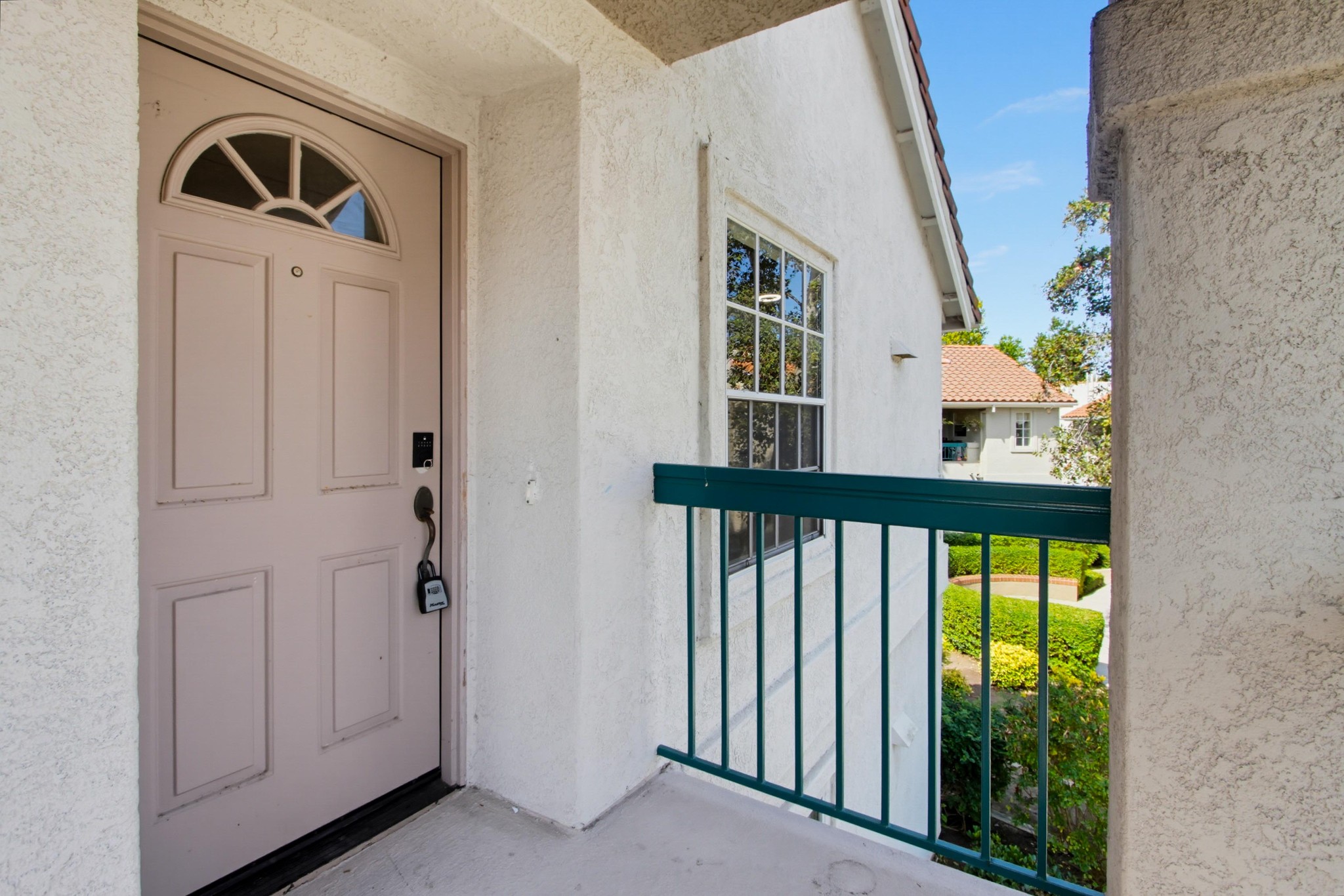 Virtual tour photo 8 of 43 for 10750 Aderman Ave Apt 80