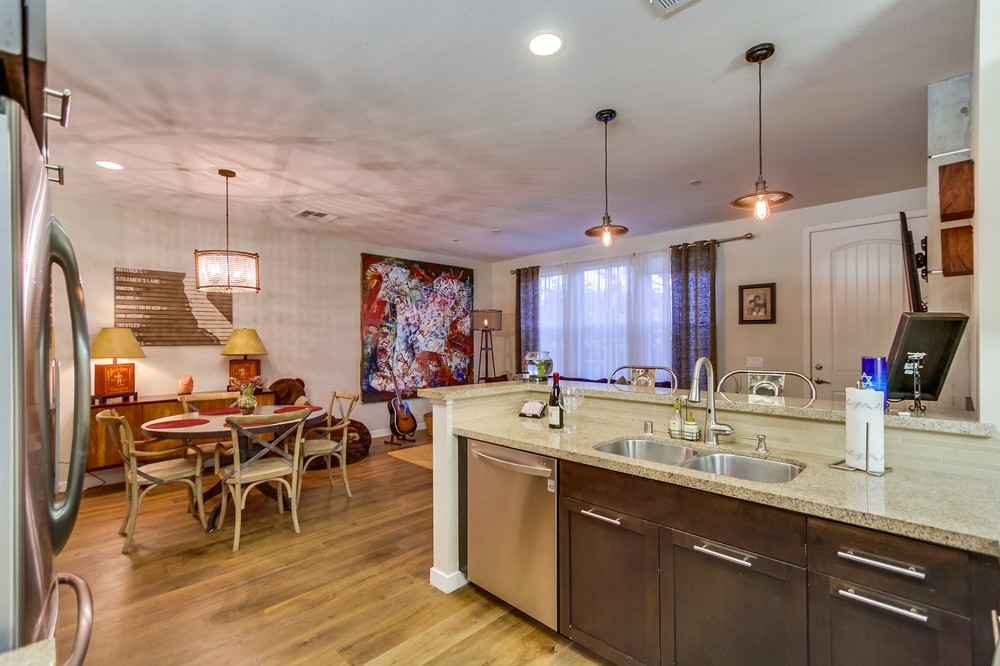 Virtual tour photo 18 of 71 for 10752 New Grove Trail #74