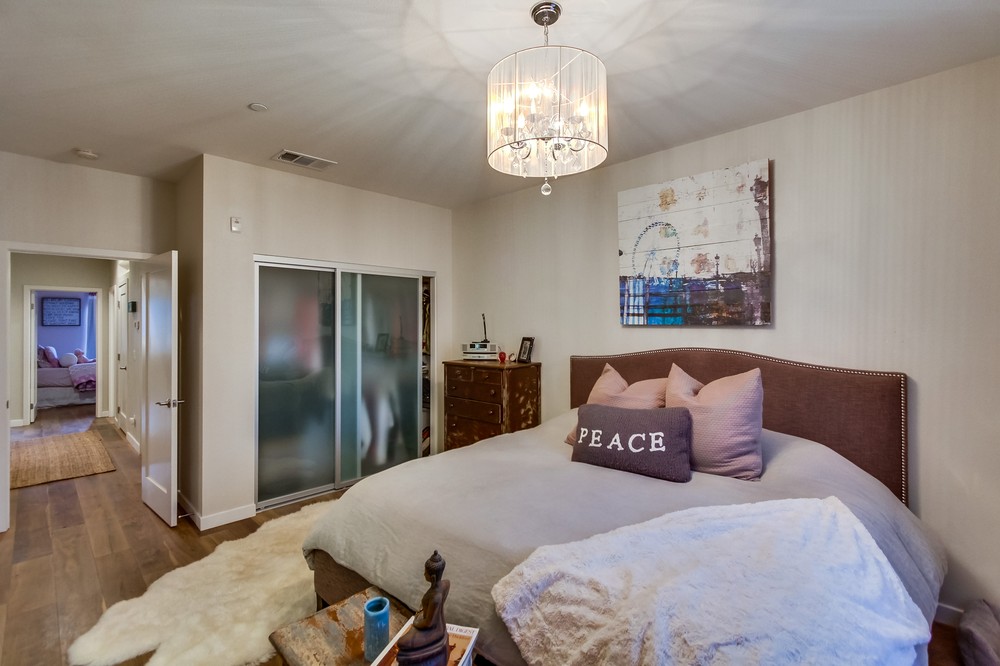 Virtual tour photo 27 of 71 for 10752 New Grove Trail #74