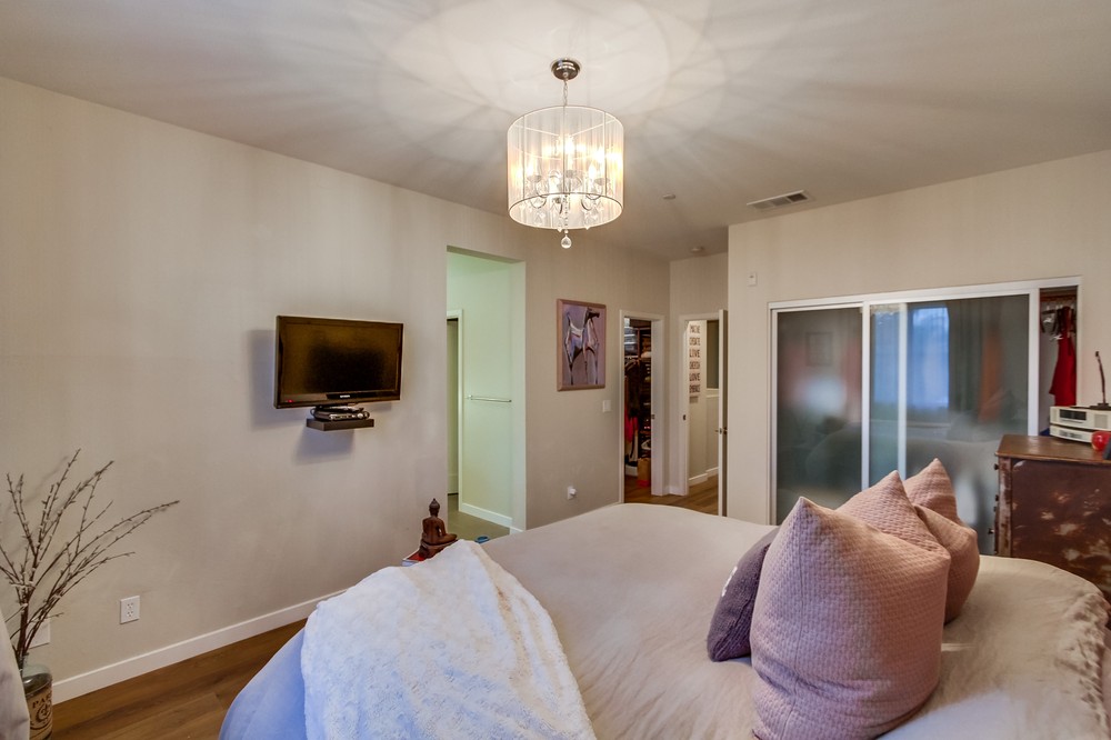 Virtual tour photo 28 of 71 for 10752 New Grove Trail #74
