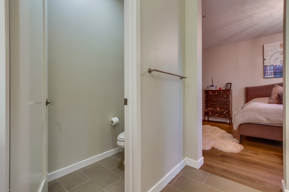 Virtual tour photo 31 of 71 for 10752 New Grove Trail #74