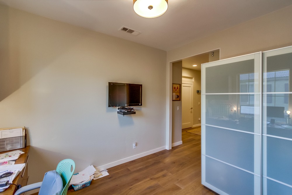 Virtual tour photo 36 of 71 for 10752 New Grove Trail #74