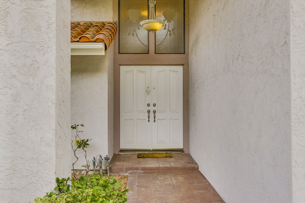 Virtual tour photo 4 of 49 for 10755 Old Saybrook Drive