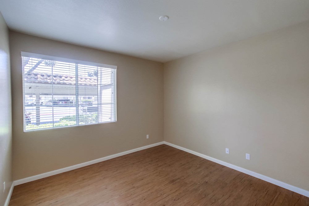 Virtual tour photo 17 of 30 for 10756 Sabre Hill Dr