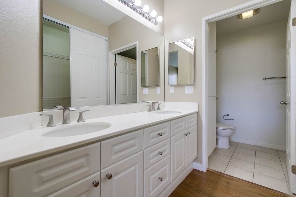 Virtual tour photo 21 of 30 for 10756 Sabre Hill Dr