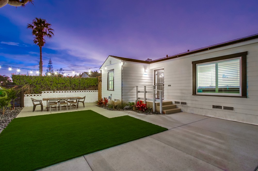 Virtual tour photo 8 of 82 for 1076 Pacific Beach Dr