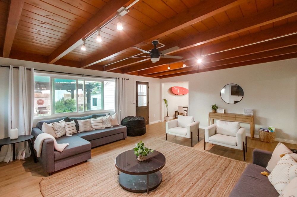 Virtual tour photo 20 of 82 for 1076 Pacific Beach Dr