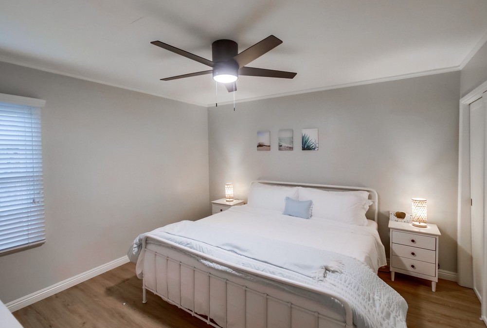 Virtual tour photo 51 of 82 for 1076 Pacific Beach Dr