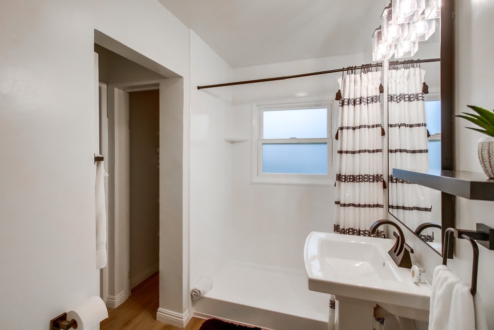 Virtual tour photo 56 of 82 for 1076 Pacific Beach Dr