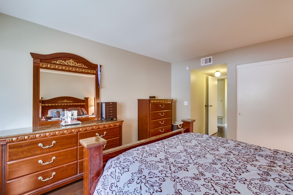 Virtual tour photo 19 of 36 for 10763 Esmeraldas Drive