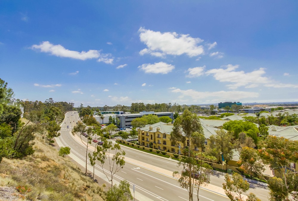 Virtual tour photo 8 of 39 for 10775 Scripps Ranch Blvd