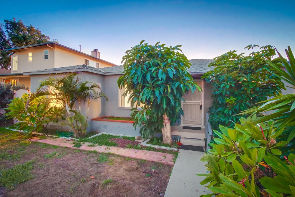 Virtual tour photo 5 of 61 for 1078 Devonshire Dr