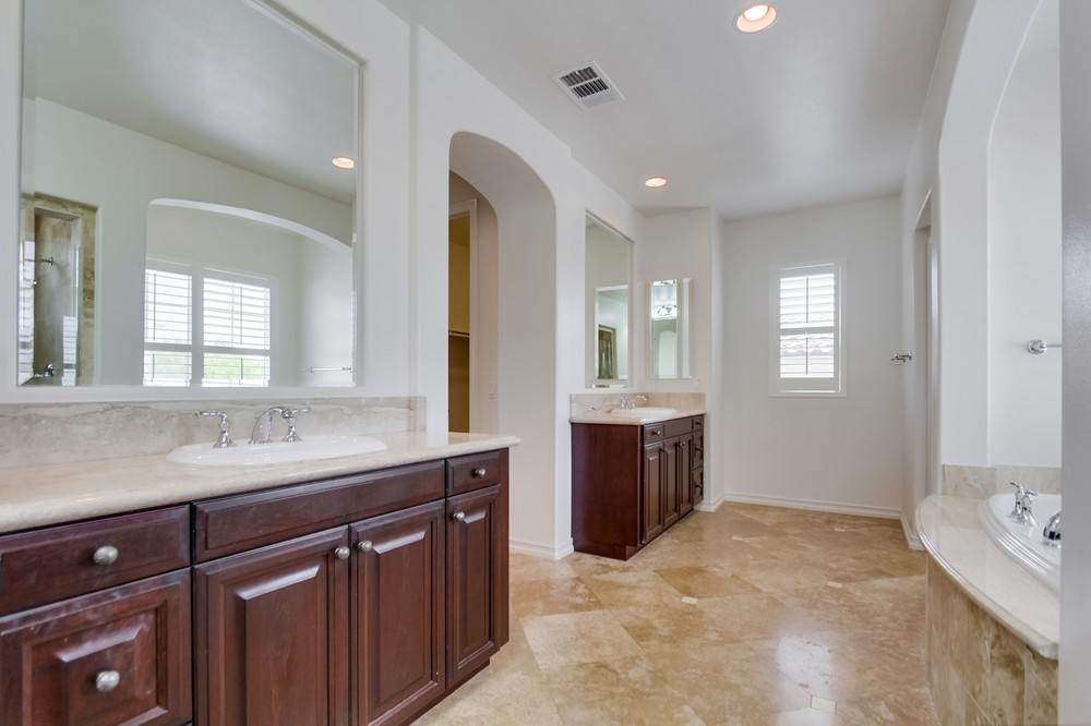 Virtual tour photo 28 of 43 for 10780 Cherry Hill Drive