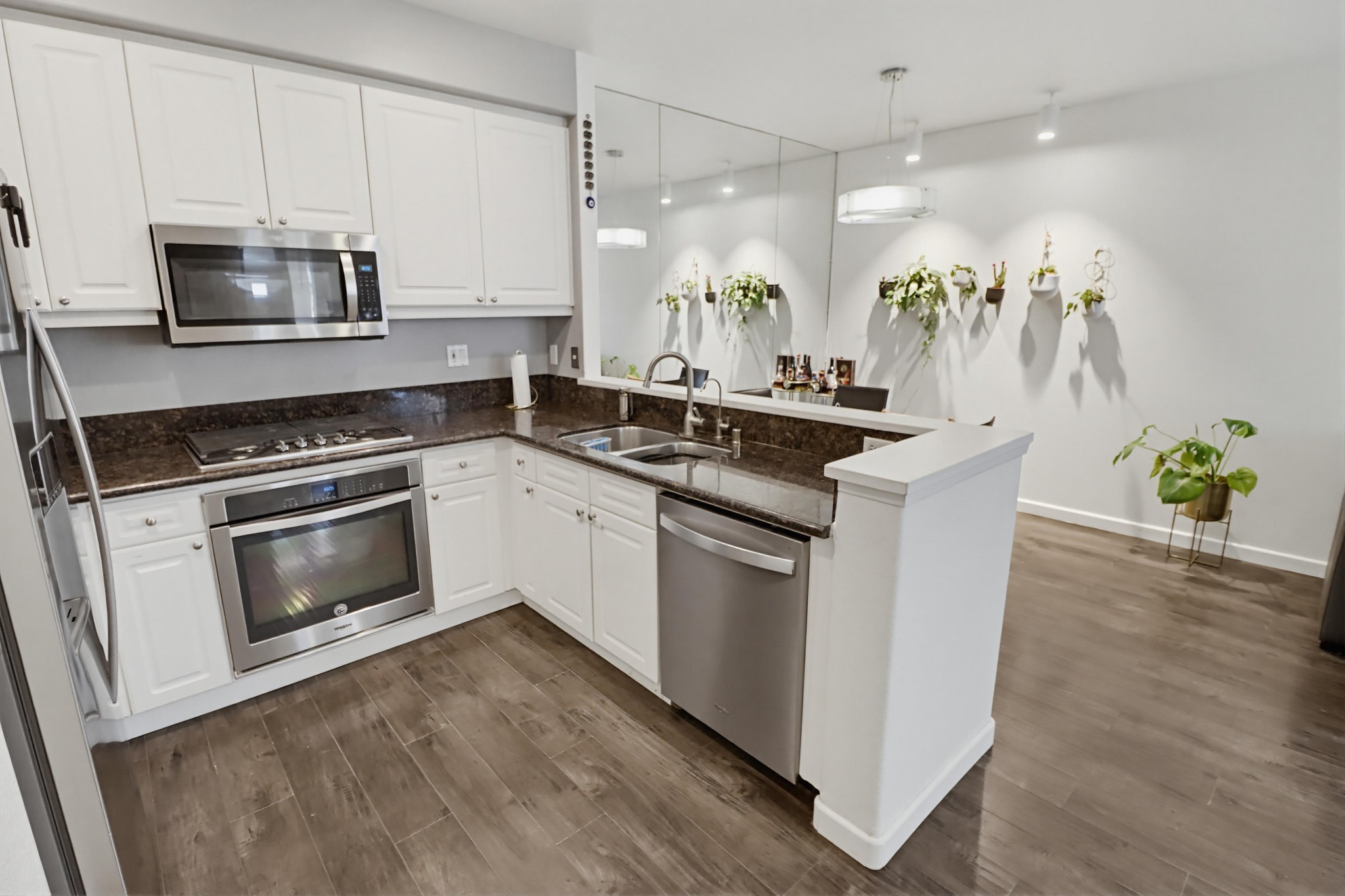 Virtual tour photo 13 of 32 for 10782 Sabre Hill Dr