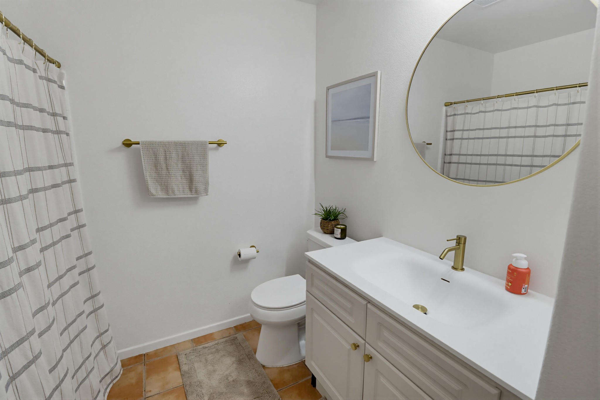 Virtual tour photo 16 of 32 for 10782 Sabre Hill Dr