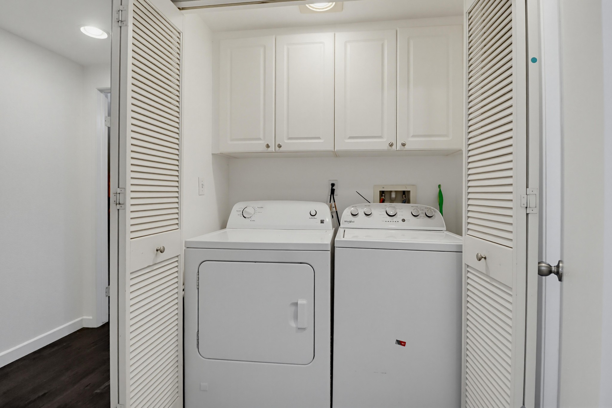 Virtual tour photo 17 of 32 for 10782 Sabre Hill Dr