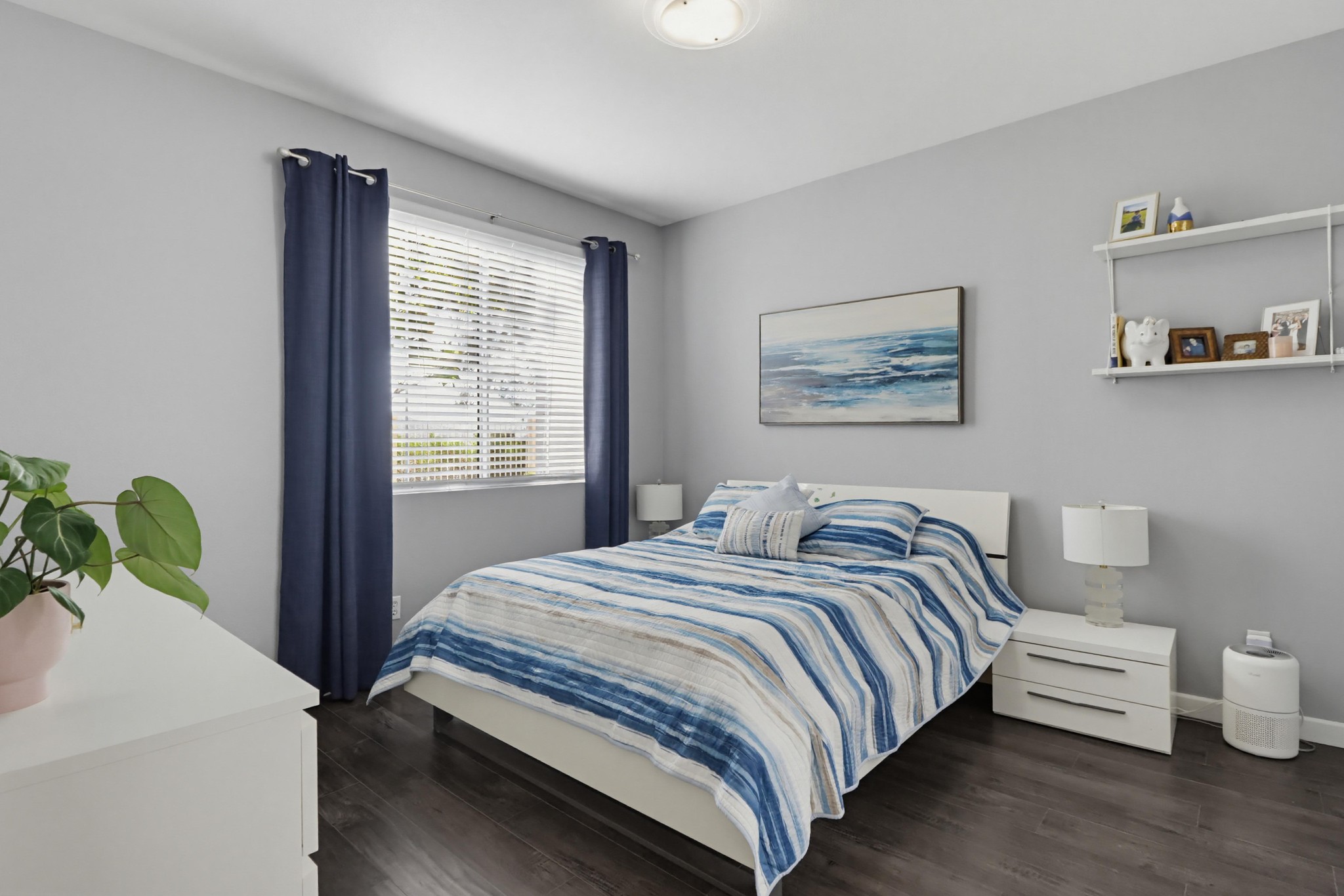 Virtual tour photo 18 of 32 for 10782 Sabre Hill Dr