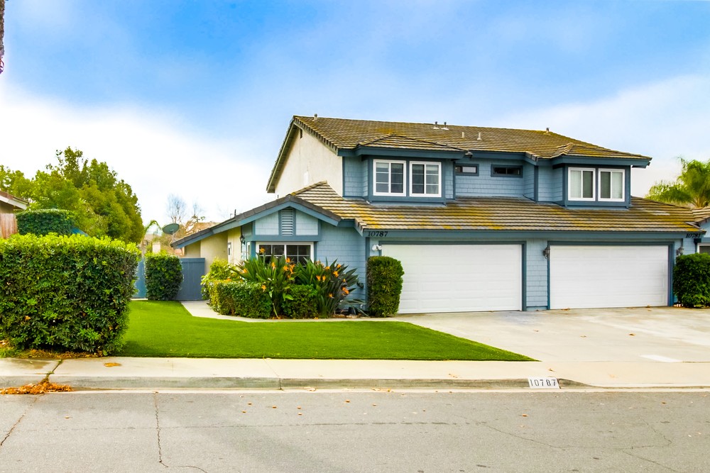 Virtual tour photo 3 of 48 for 10787 Matinal Cir