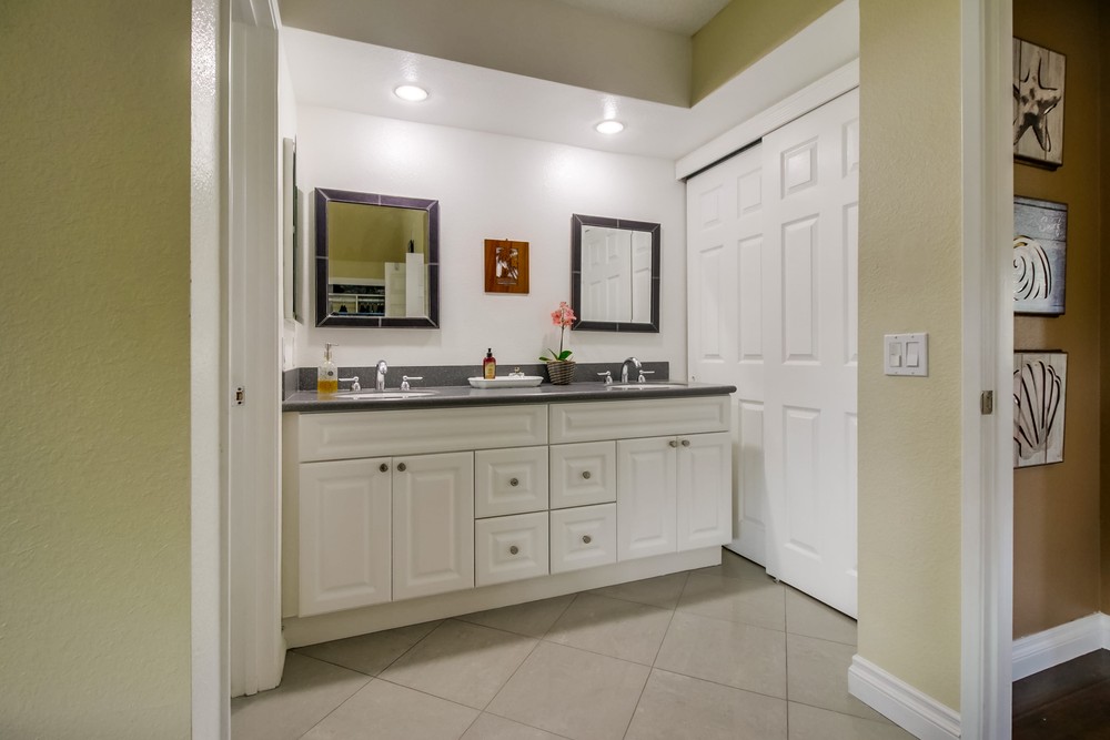 Virtual tour photo 29 of 48 for 10787 Matinal Cir