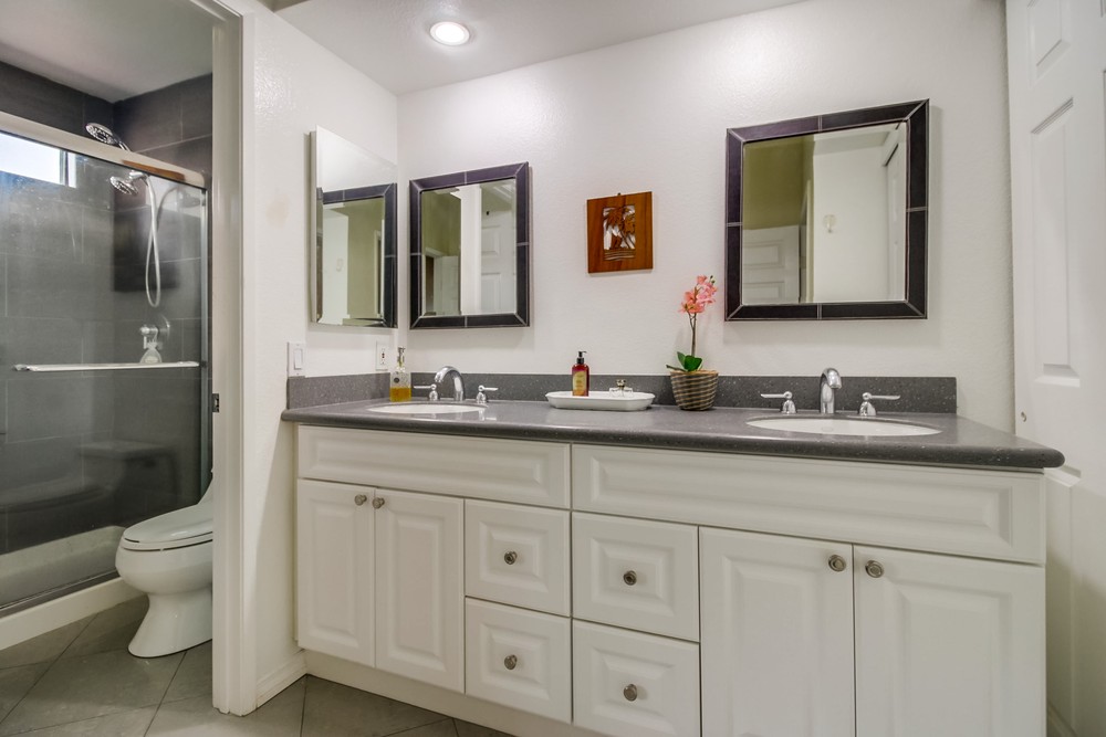 Virtual tour photo 30 of 48 for 10787 Matinal Cir