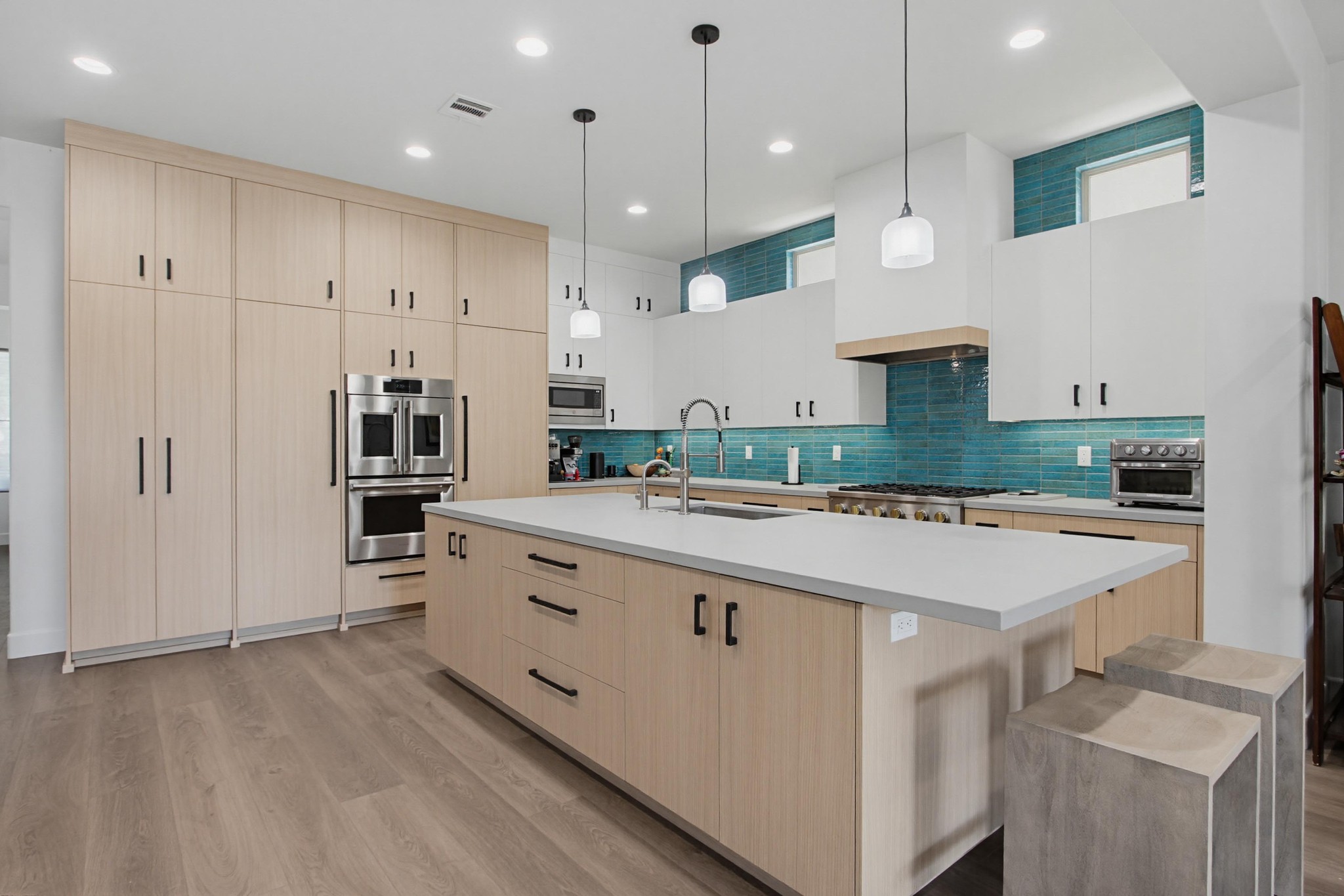 Virtual tour photo 1 of 22 for 10792 Heather Ridge Dr