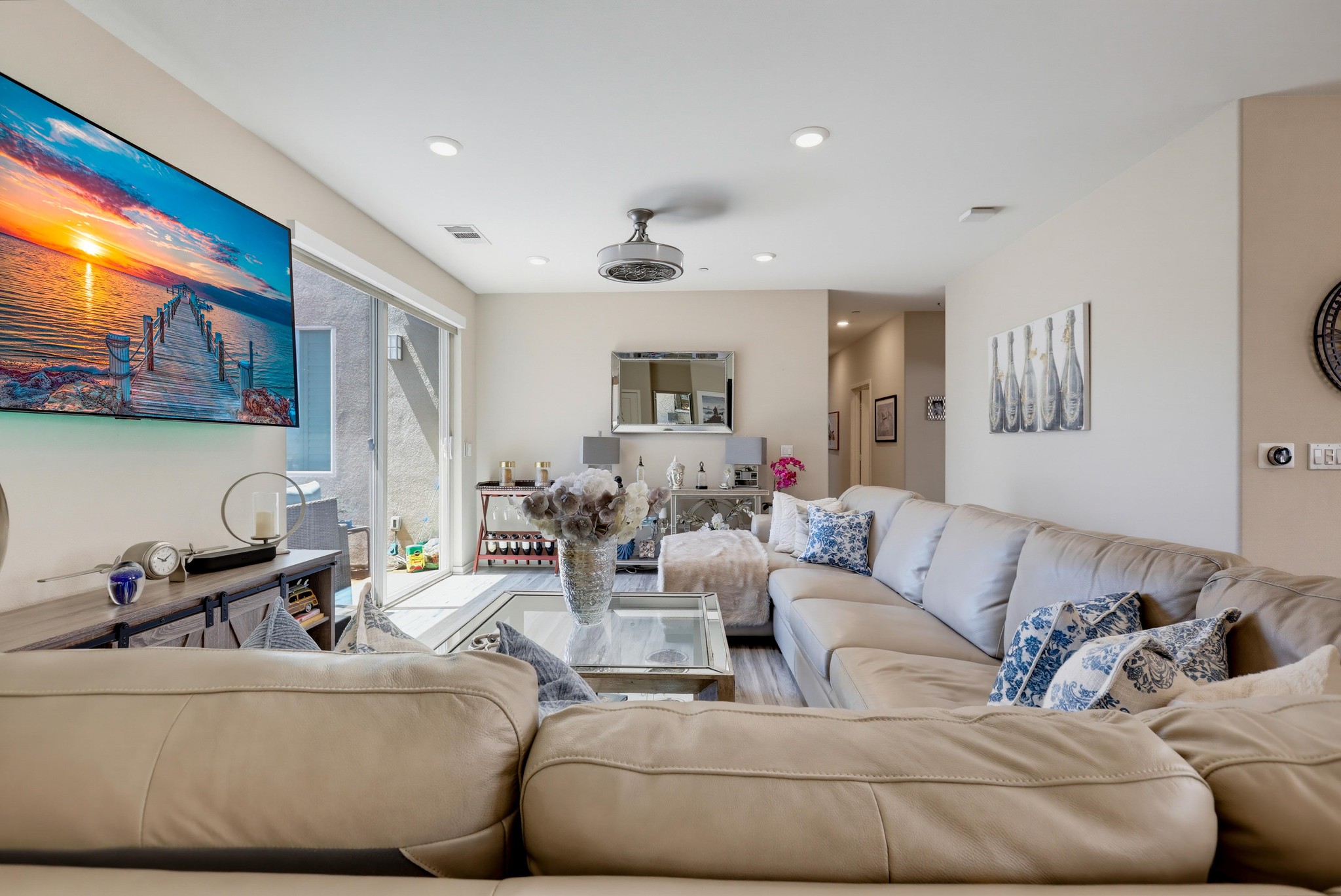 Virtual tour photo 5 of 55 for 108 Tribeca