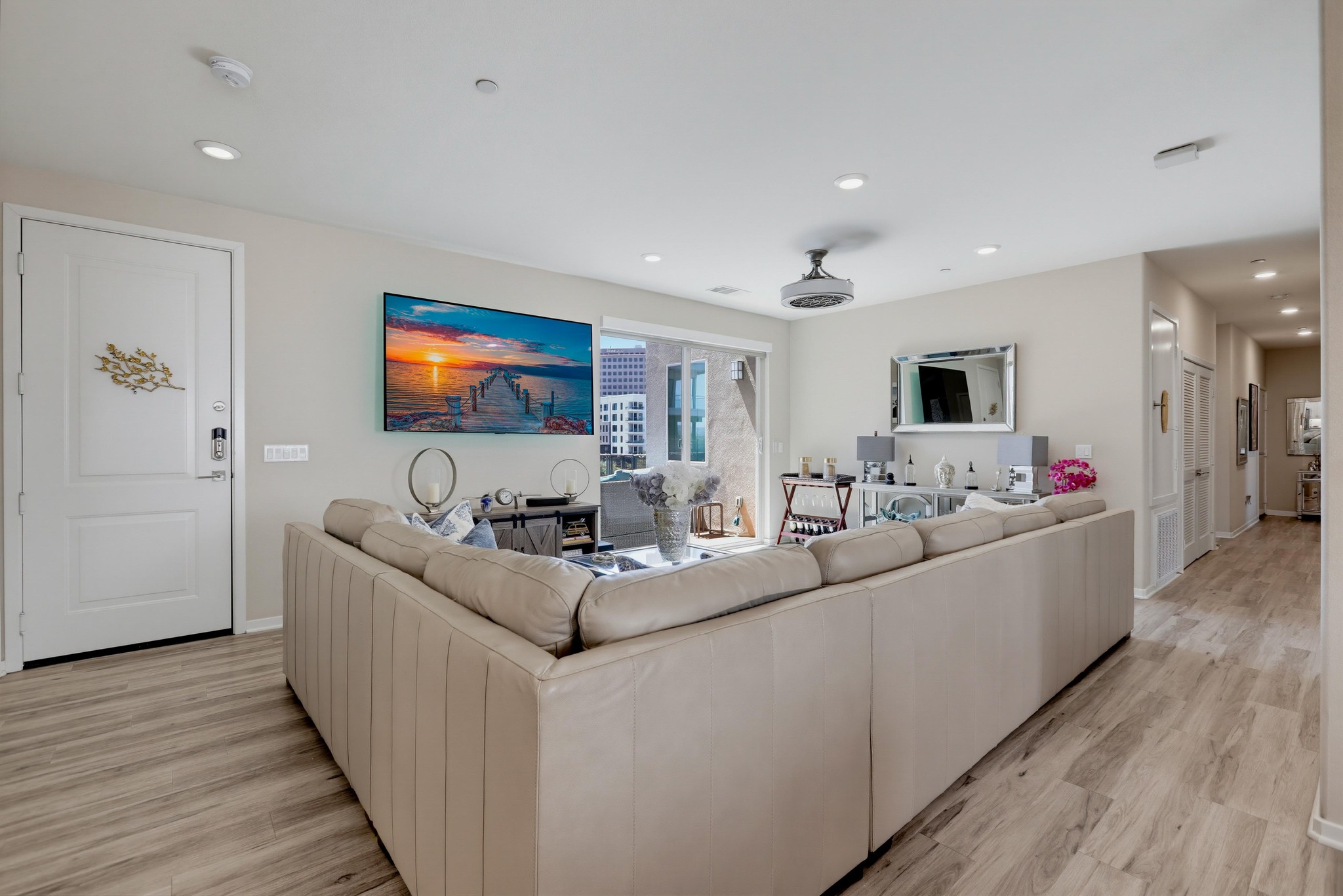 Virtual tour photo 7 of 55 for 108 Tribeca