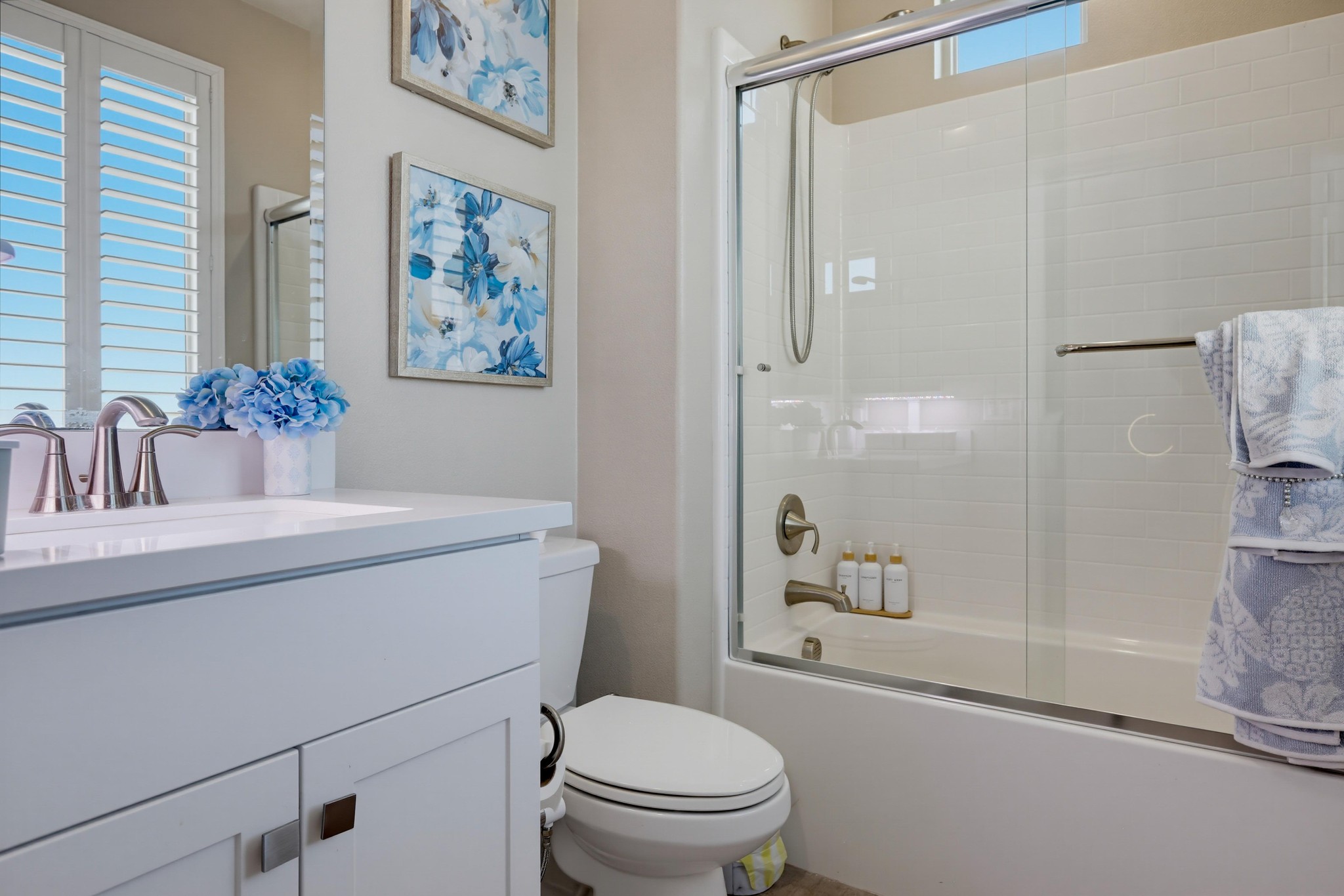 Virtual tour photo 40 of 55 for 108 Tribeca