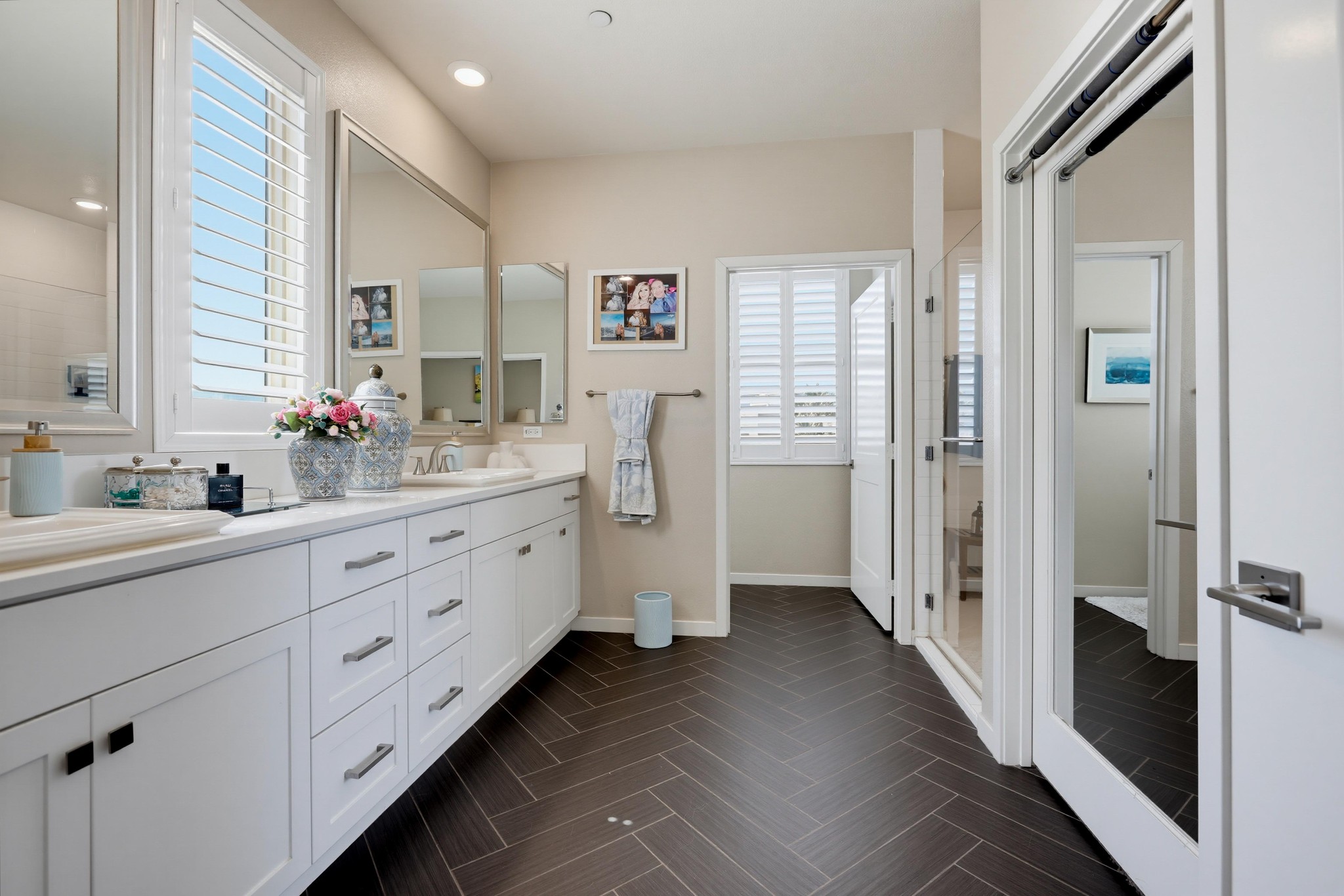 Virtual tour photo 47 of 55 for 108 Tribeca
