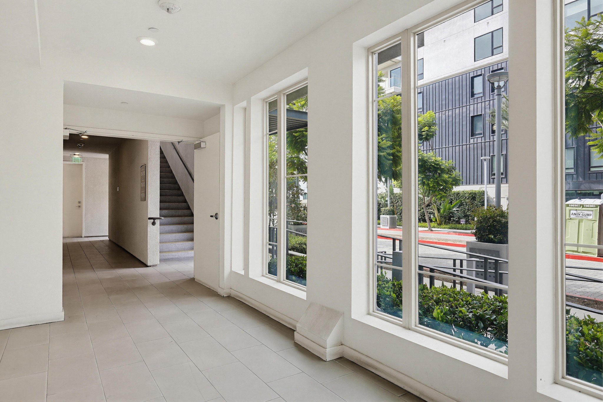 Virtual tour photo 8 of 72 for 108 Tribeca