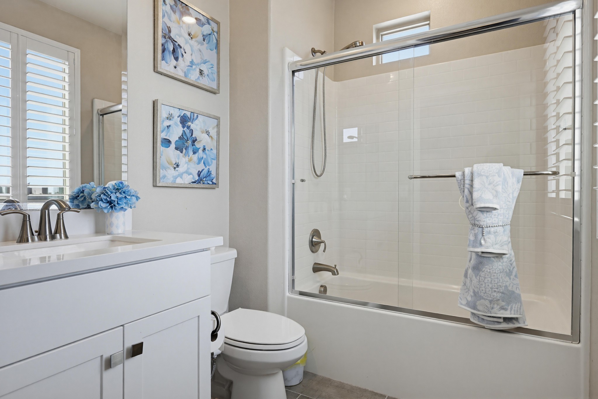 Virtual tour photo 43 of 72 for 108 Tribeca