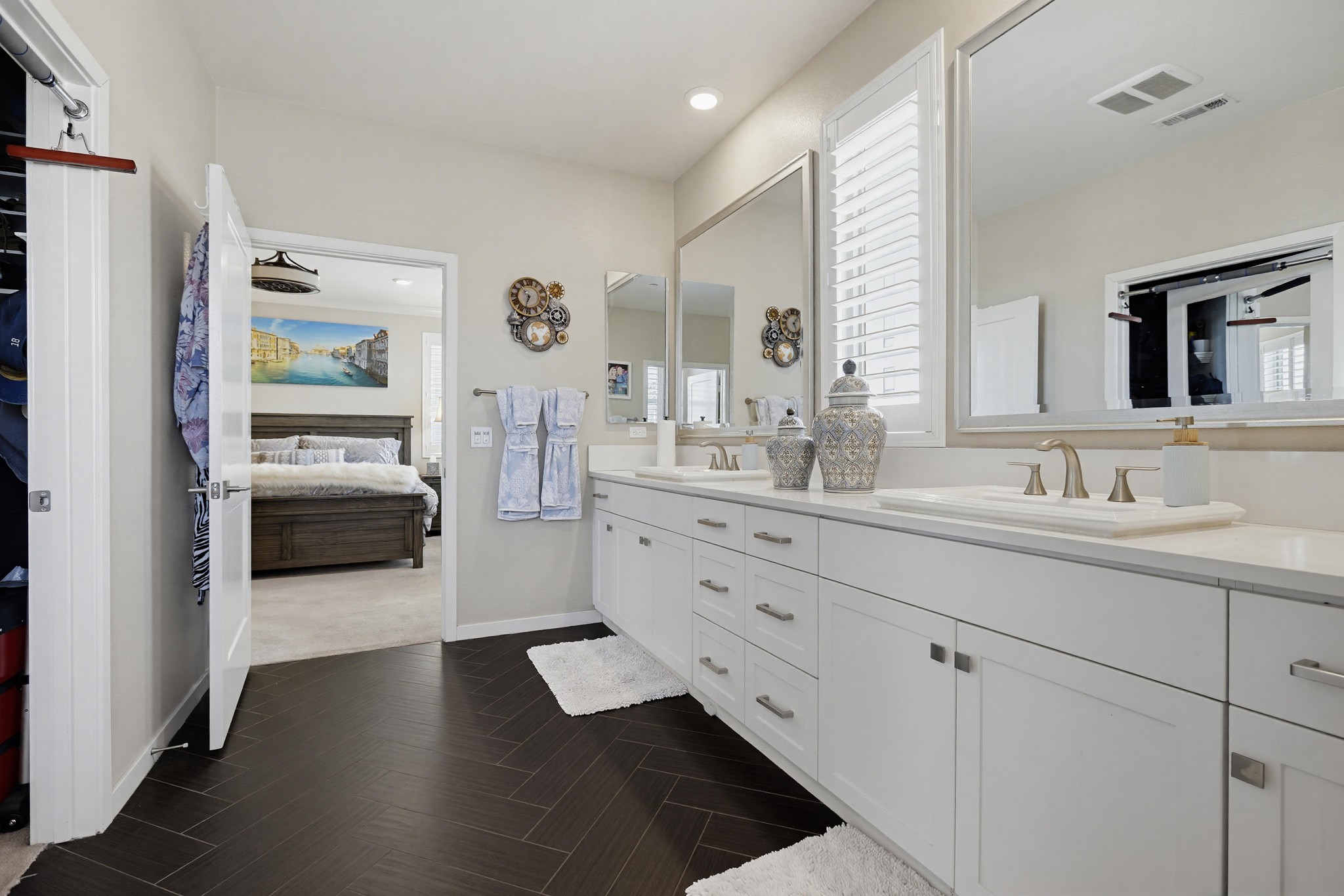 Virtual tour photo 54 of 72 for 108 Tribeca