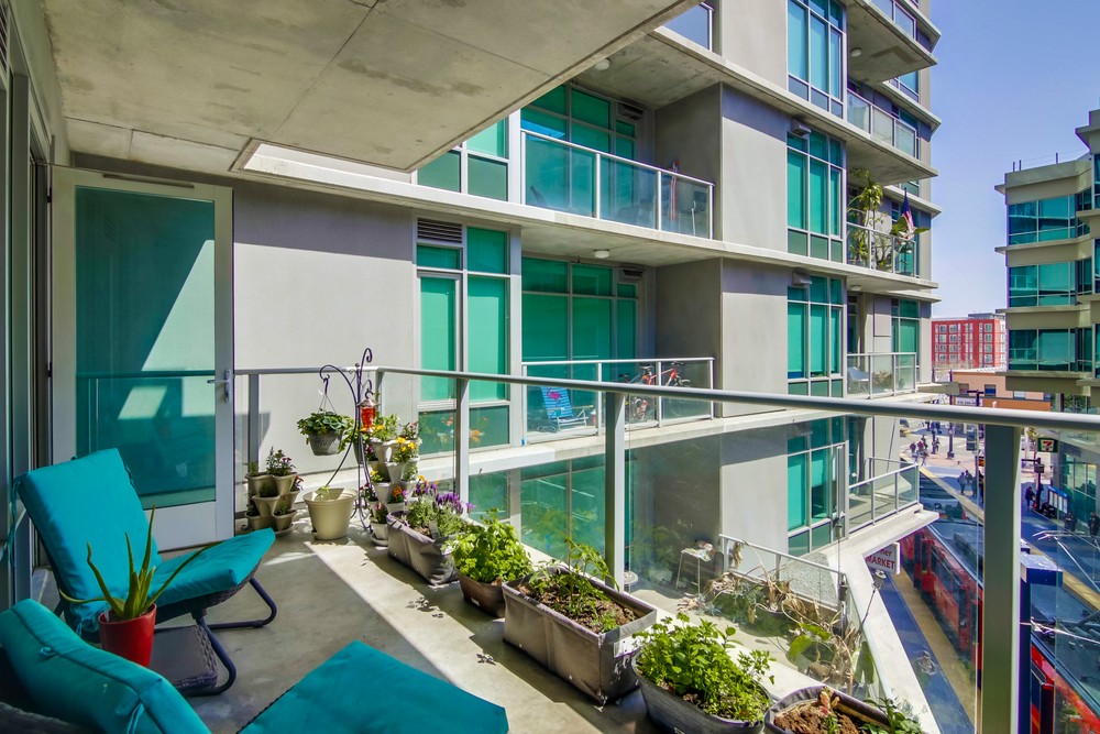 Virtual tour photo 24 of 33 for 1080 Park Blvd #303