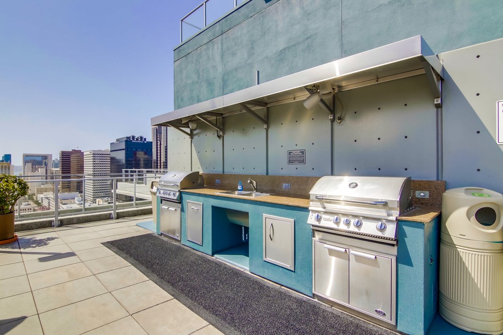 Virtual tour photo 29 of 33 for 1080 Park Blvd #303