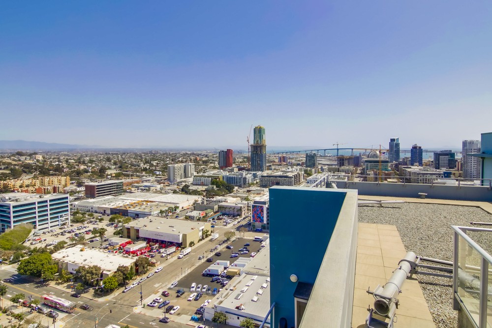 Virtual tour photo 32 of 33 for 1080 Park Blvd #303
