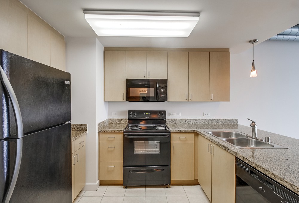 Virtual tour photo 22 of 52 for 1080 Park Blvd