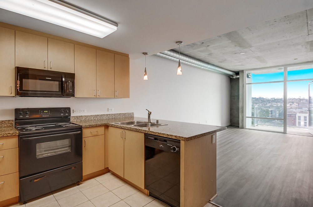Virtual tour photo 23 of 52 for 1080 Park Blvd