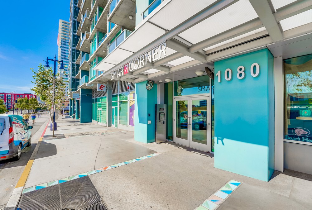 Virtual tour photo 4 of 46 for 1080 Park Blvd