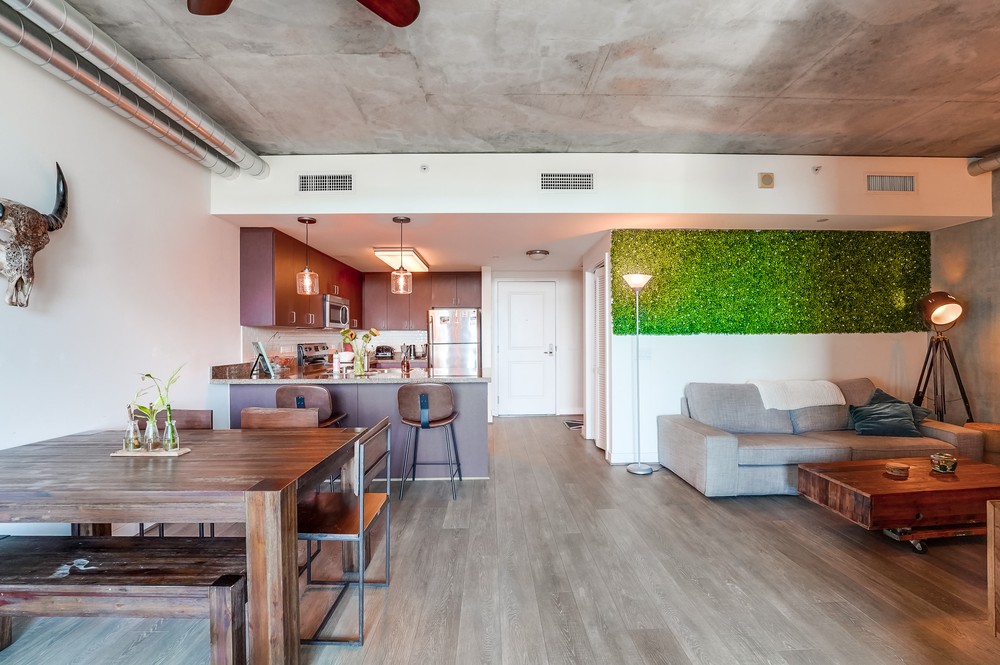 Virtual tour photo 19 of 46 for 1080 Park Blvd