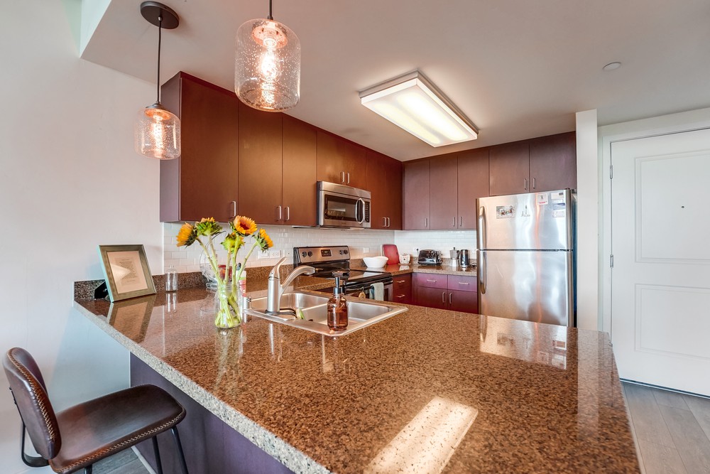 Virtual tour photo 24 of 46 for 1080 Park Blvd