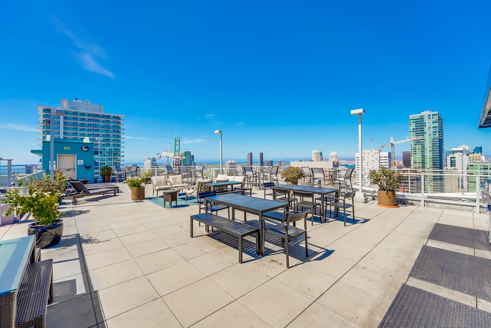 Virtual tour photo 40 of 46 for 1080 Park Blvd